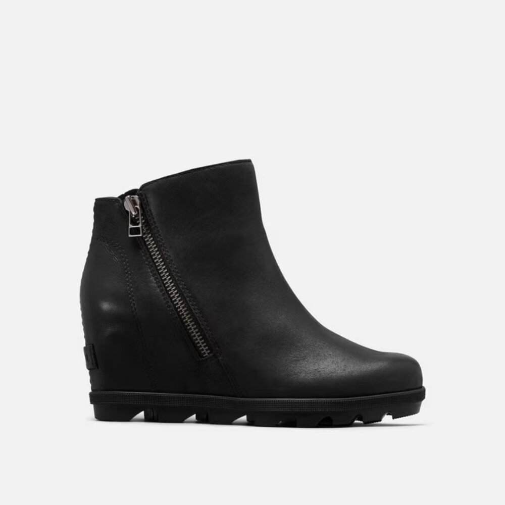 NWT- SOREL 8.5 BLACK Women's Joan Of Arctic™ Wedge II Zip Bootie (no Box)